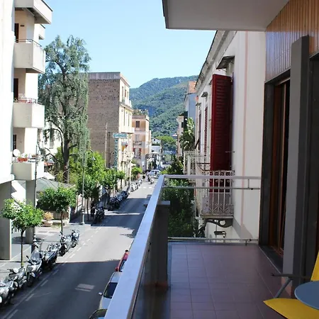 Apartment La Casa Dei Colori Vico Equense